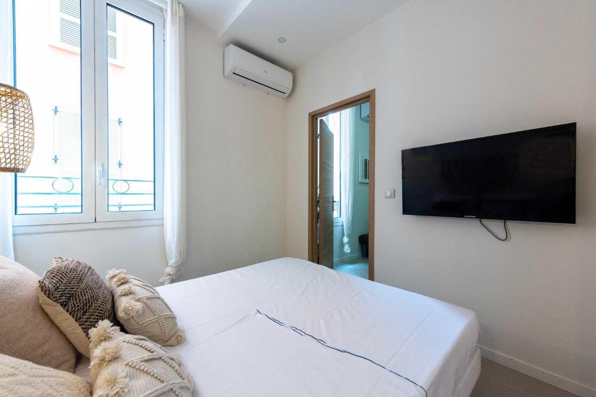 Modern -1bdr 4p - 300m From The Antibes