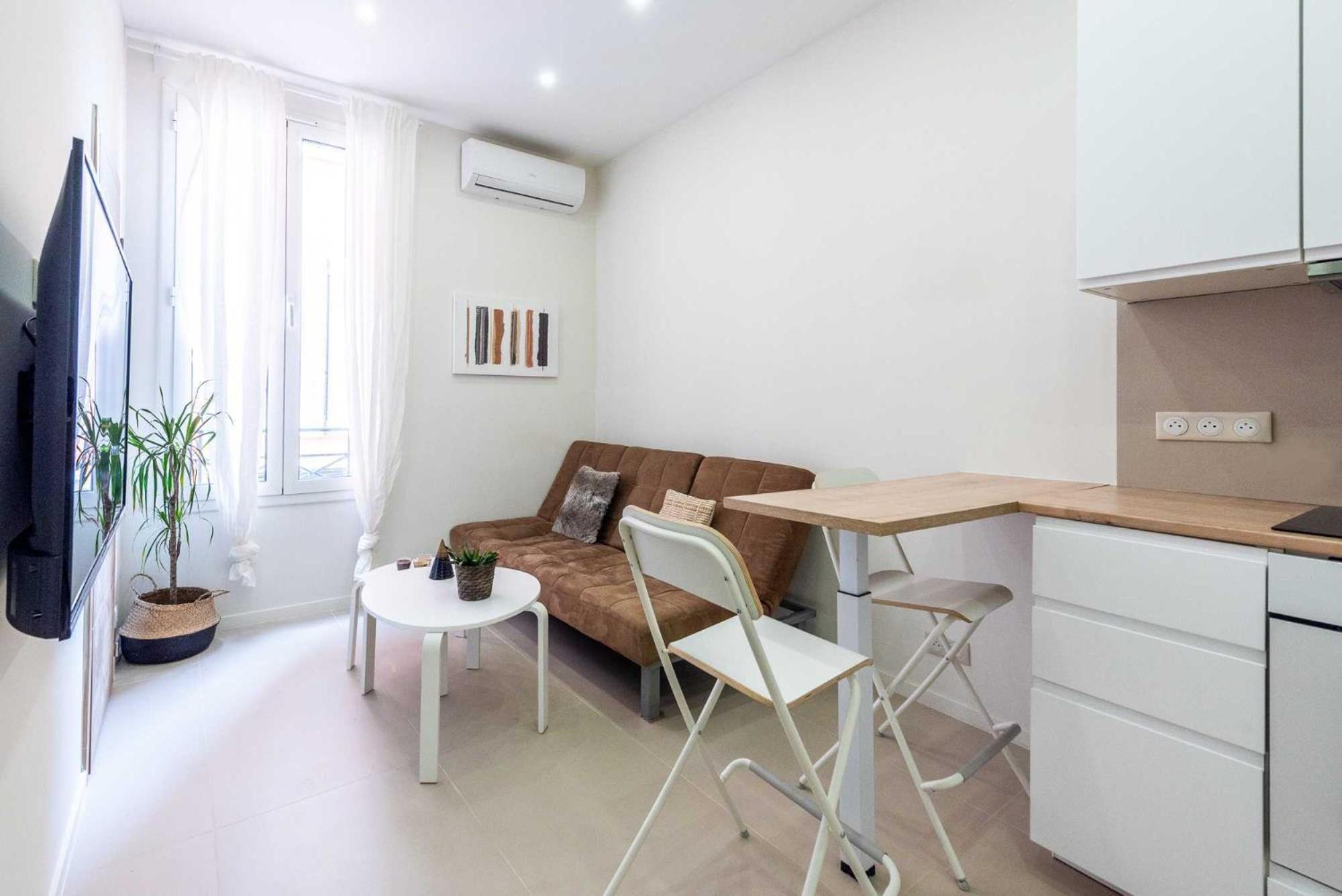 Appartement Modern -1bdr 4p - 300m From The